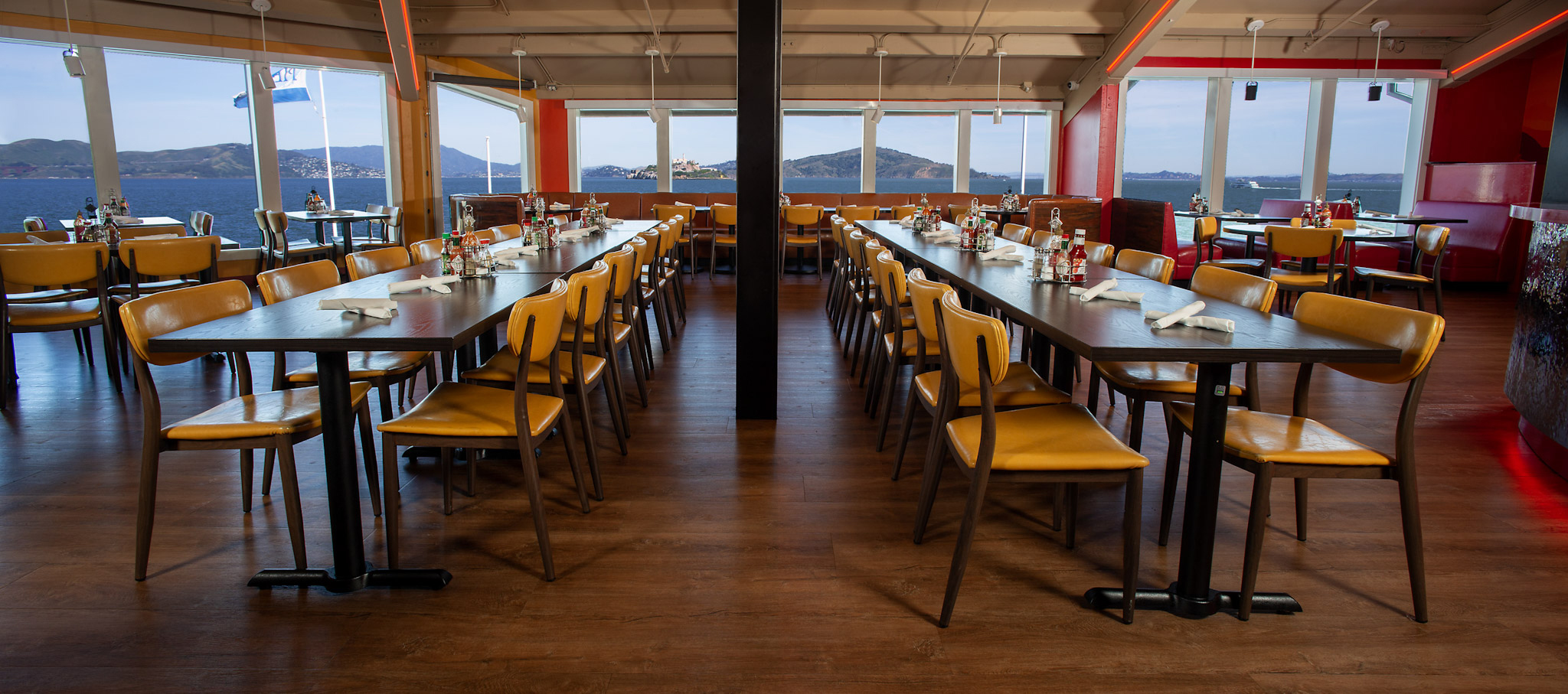 Fire + Ice restaurant dining room